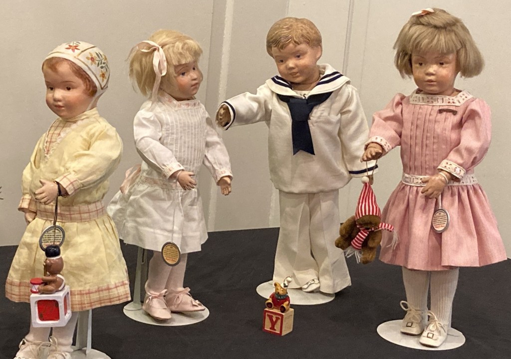 A Schoenhut Christmas with Barbara Stone